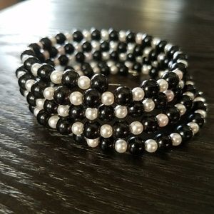 Black and White Faux Pearl Memory Wire Bracelet