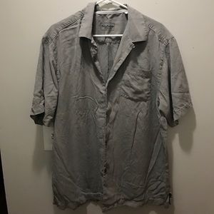 Tommy Bahama Button Down