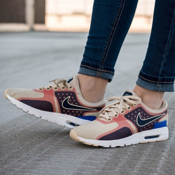 Nike Air Max Zero Si - Picture 2 of 6