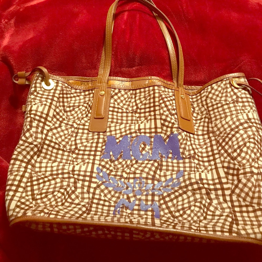 MCM reversible handbag