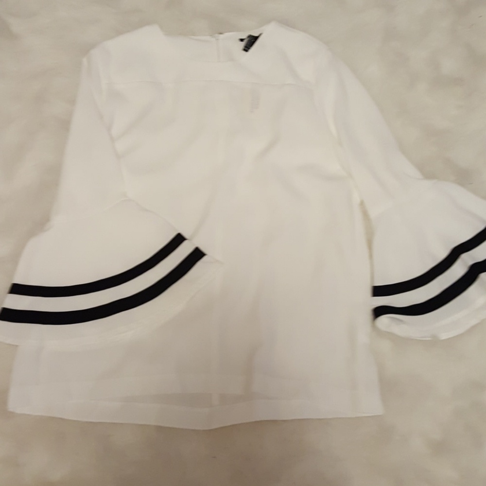 White blouse w bell sleeves