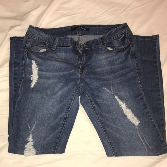 Jean - Picture 2 of 2