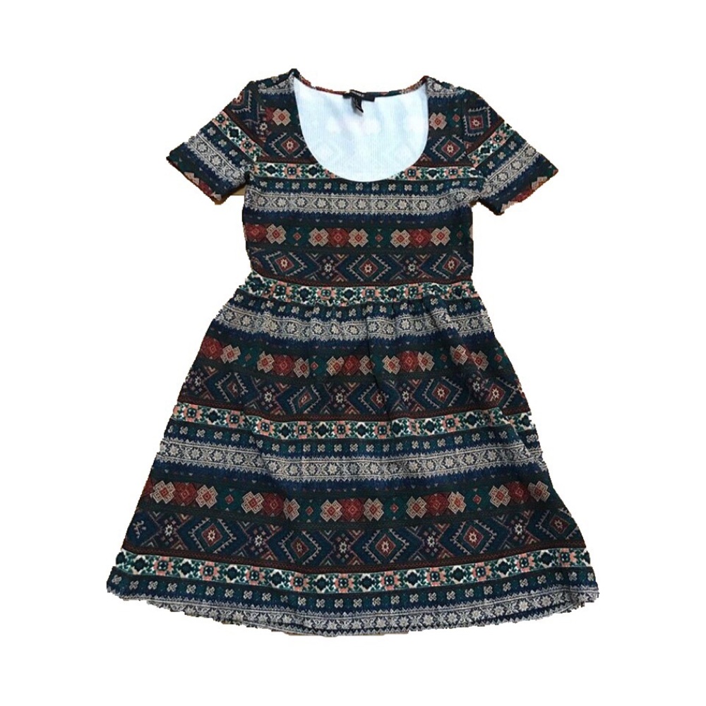 Forever21 Small Scoop Neck Skater Dress