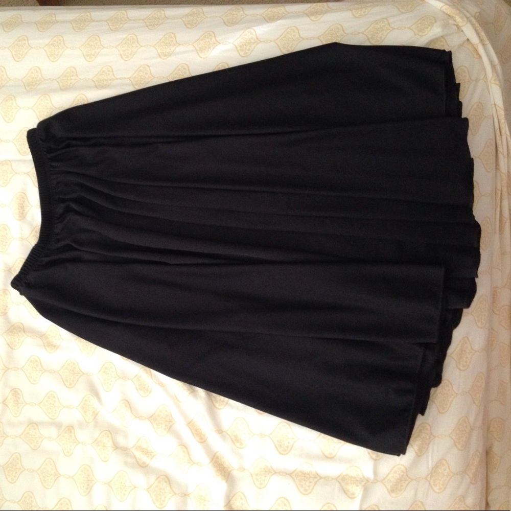 Natalie dance wear black skirt