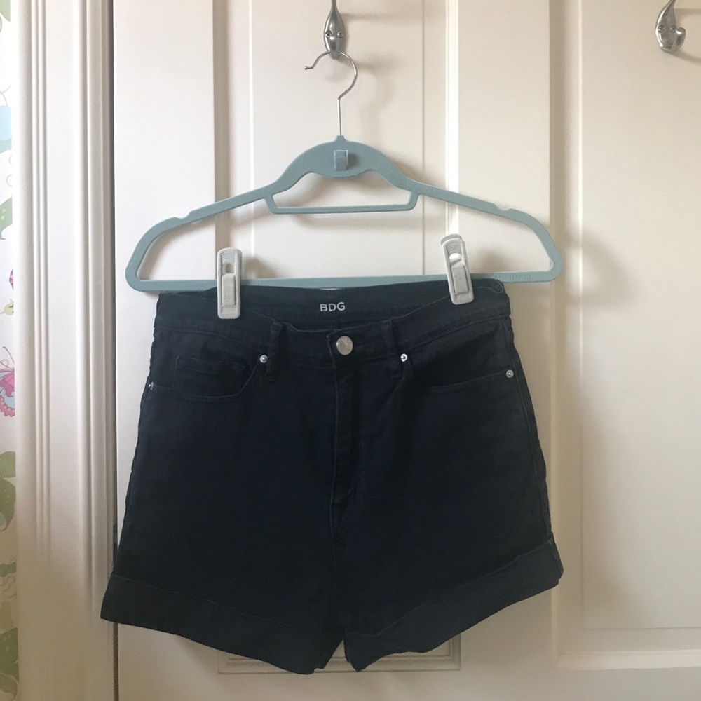 BDG High-Waisted Black Shorts