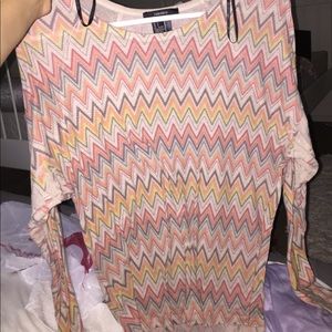 Forever 21 log sleeve top