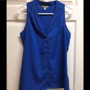 Banana Republic blue v-neck sleeveless blouse, xs