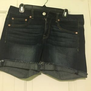 American Eagle Size 6 (fit like 8) Midi Shorts