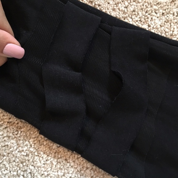 Mesh Insert Leggings - Picture 3 of 3