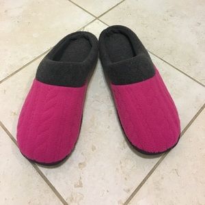 Comfy shoe slippers Large US 9-10