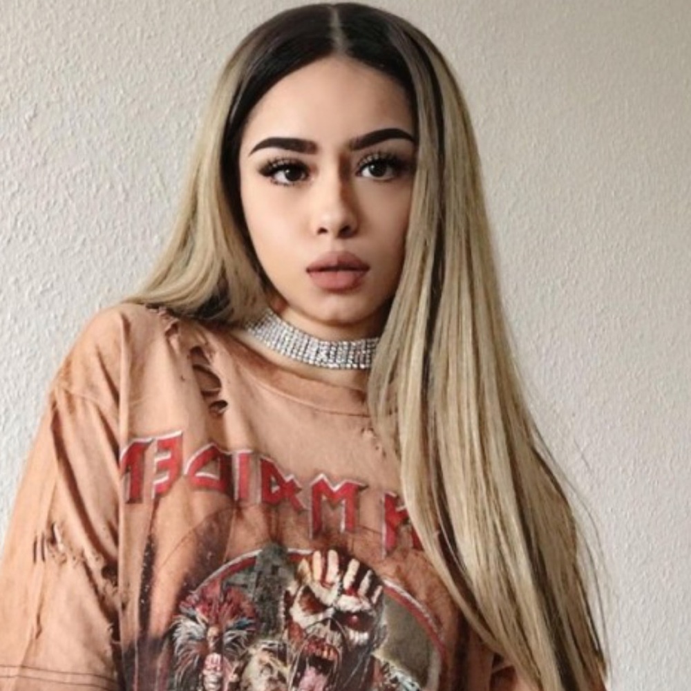 Sunshine wig by UNIWigs