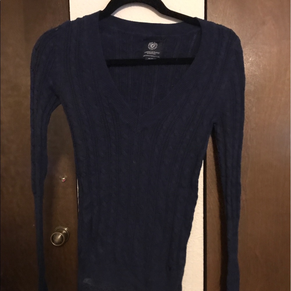 Basic sweater