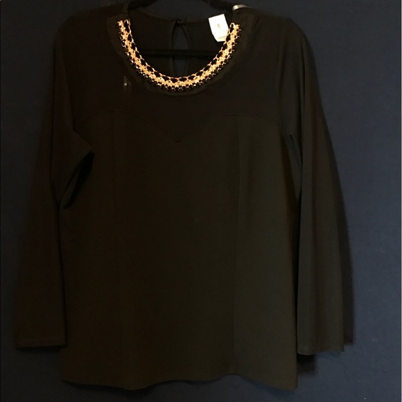 Black top with illusion neckline - Picture 2 of 4