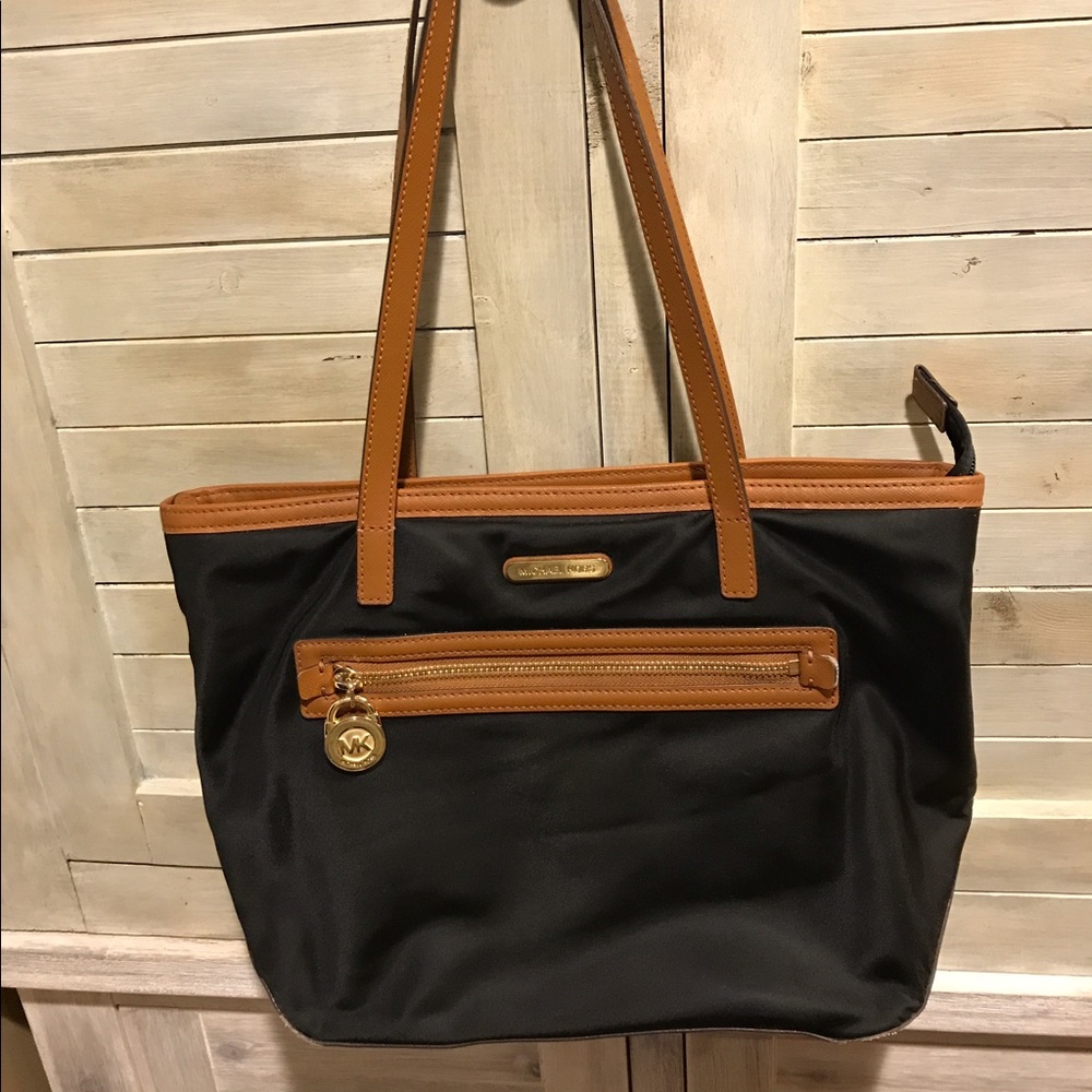 Michael Kors Kempton small nylon tote, black