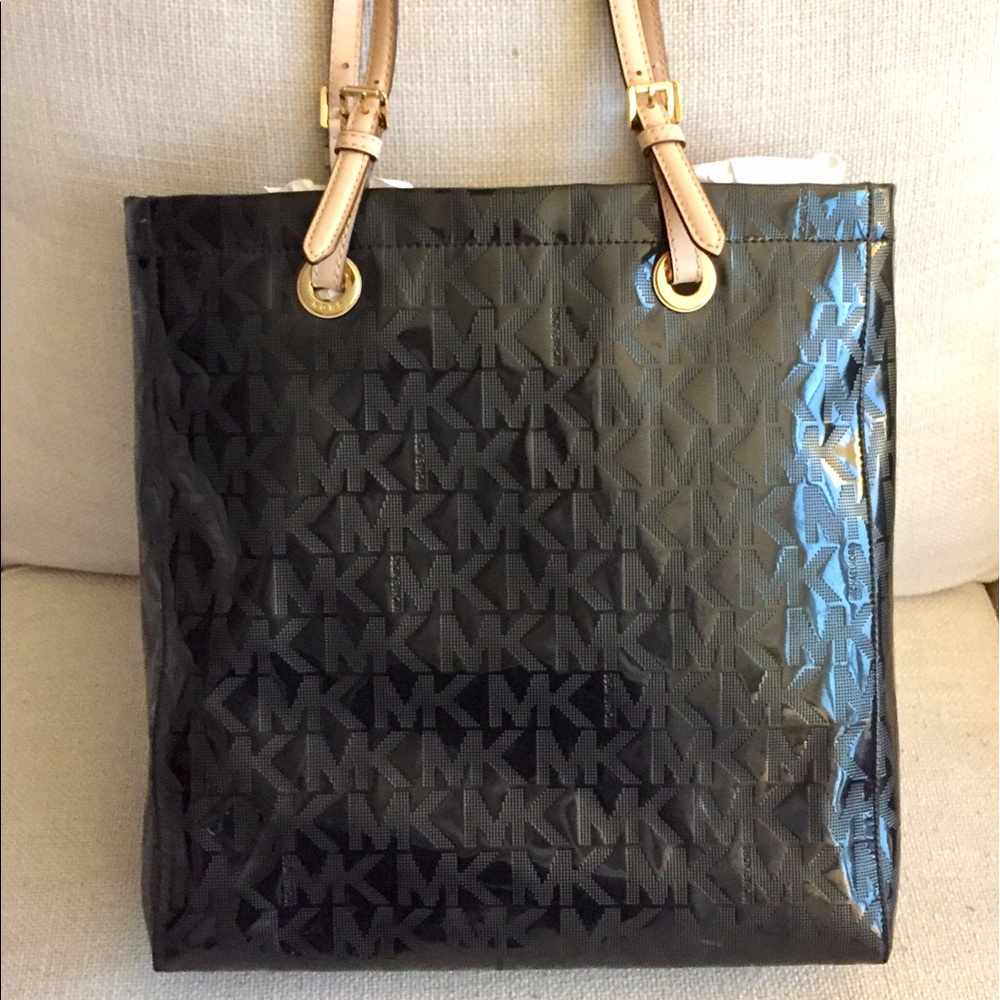 Michael Kors Signature Tote