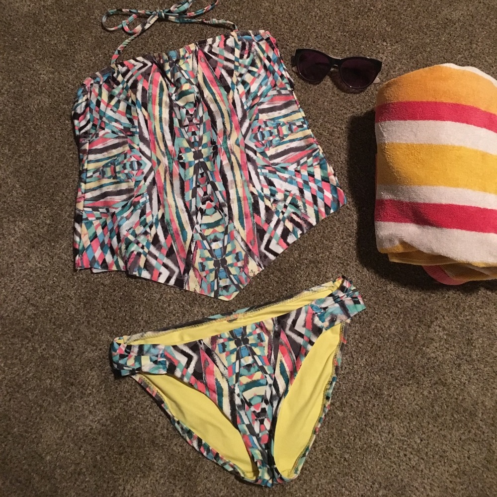 Multi-colored open back tankini