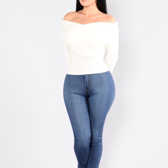 NWT Fashion Nova Criss Cross Sweater - Ivory - Picture 2 of 3