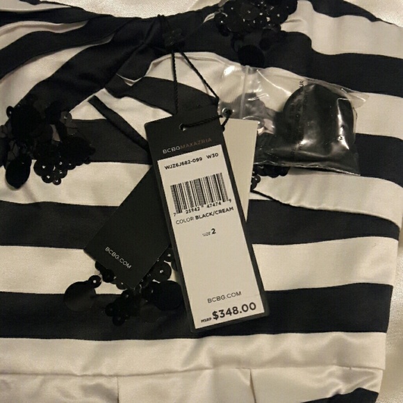 BCBGMAXAZRIA DRESS - Picture 6 of 6