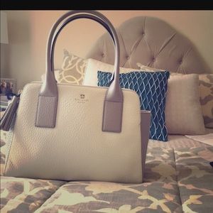 Kate spade leather grey and white purse