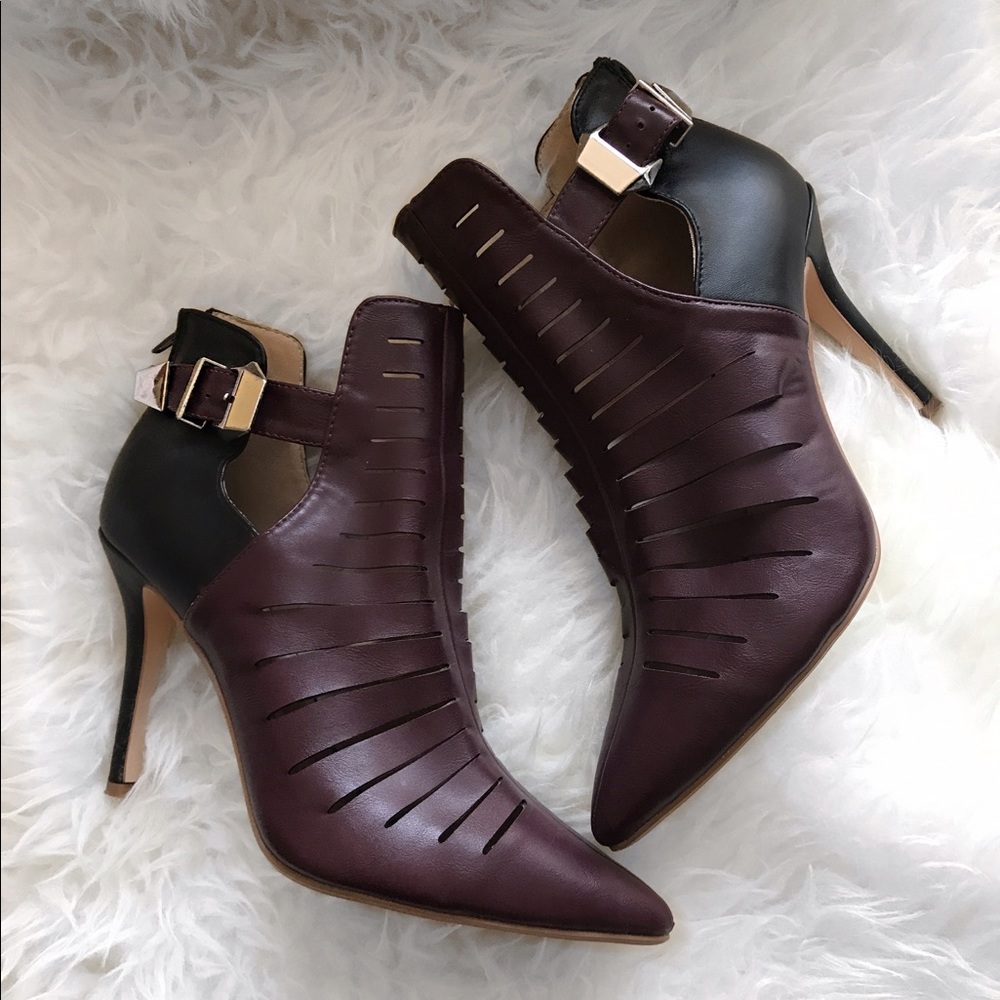 Anne Michelle Pointed Heels