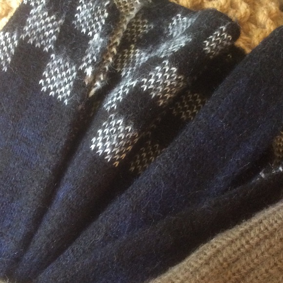 Urban Outfitters Gunner Plaid Pullover Sweater - Picture 5 of 6