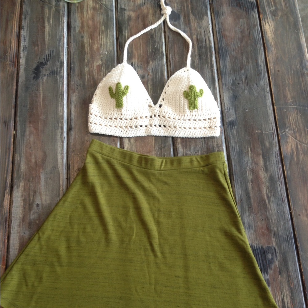 🎉Host Pick🎉 Cactus Crochet Halter - Picture 3 of 4
