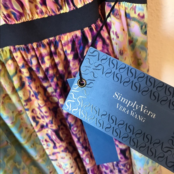 Vera Wang multi-colored V-neck dress! (Unworn) - Picture 4 of 6