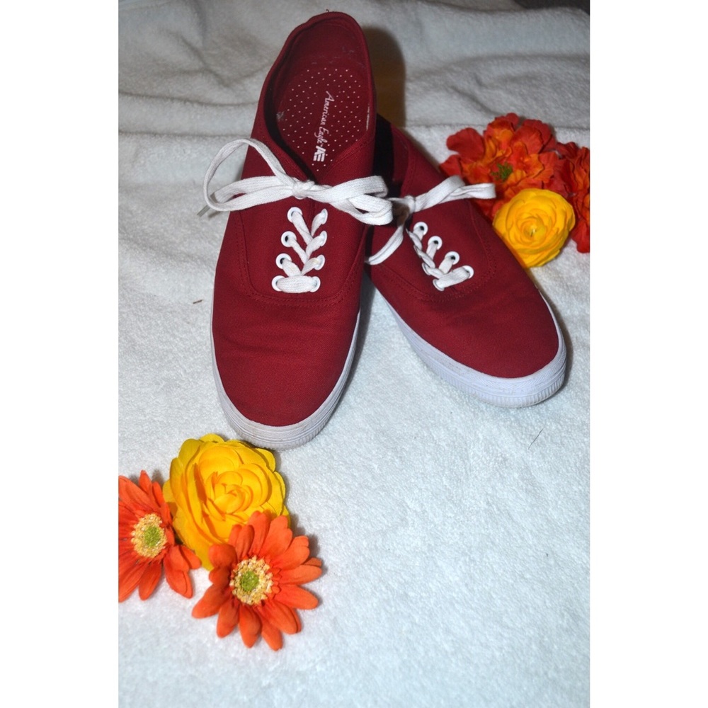 American eagle red keds
