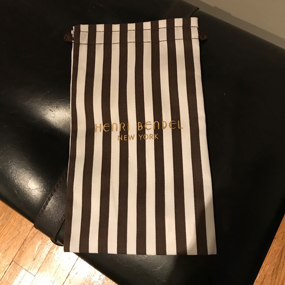 Henri Bendel dust bag