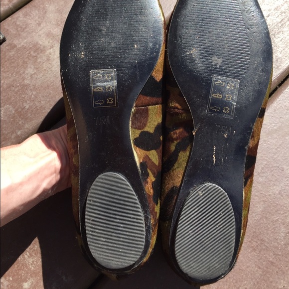 Messeca New York Camo Pony Hair Jacqueline Flat - Picture 5 of 5