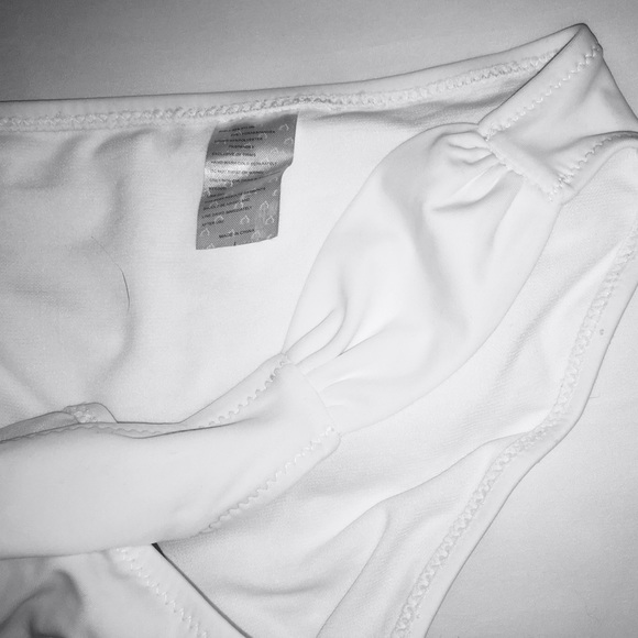 White Bikini Bottom L NEW - Picture 3 of 3