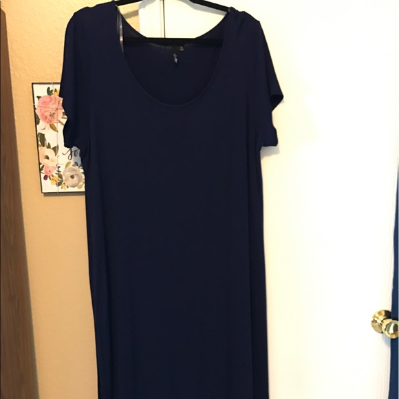 Super long front and back panel knit shirt - Picture 3 of 3