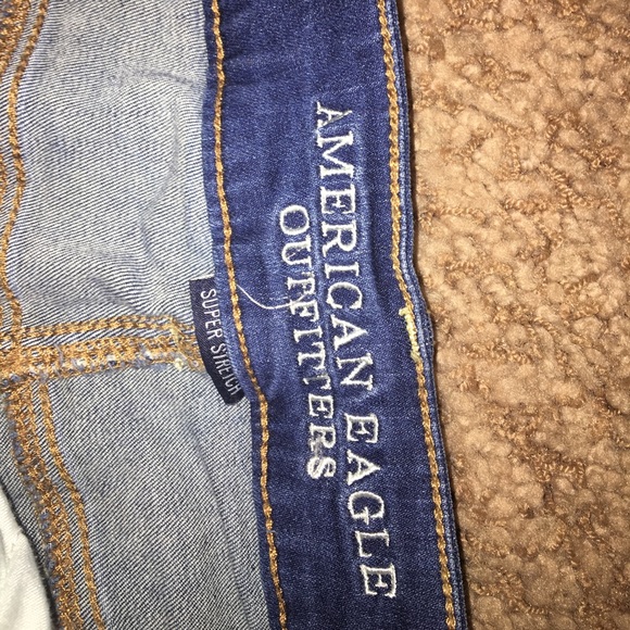 New American Eagle High Rise Shorts - Picture 3 of 6