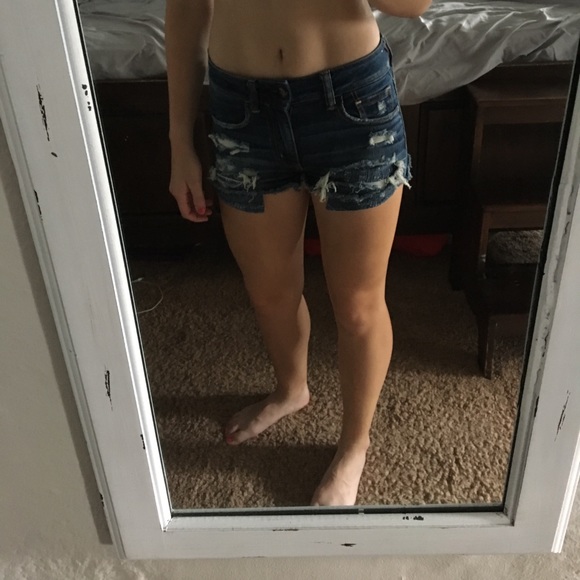 New American Eagle High Rise Shorts - Picture 5 of 6