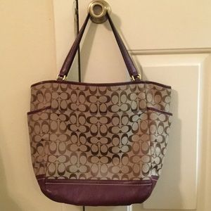 Coach signature tote bag