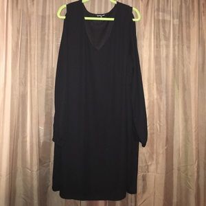 Plus Size Open Sleeve Shift Dress