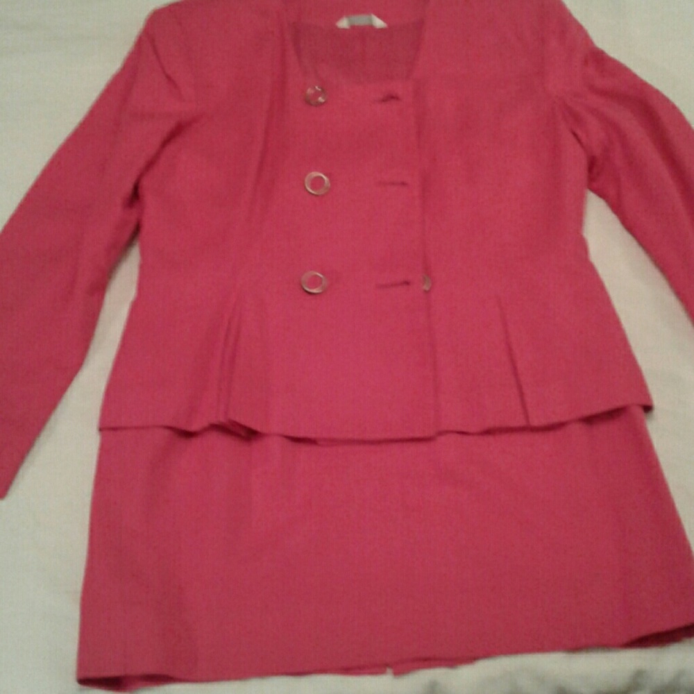 Women's suit