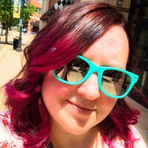 Meet your Posher, Kelli