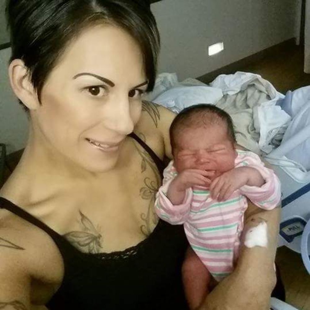 Meet your Posher, Stefanie