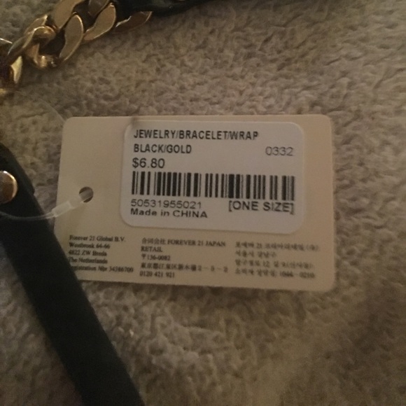 NWT FOREVER 21 WRAP BRACELET (Gold and leather) - Picture 2 of 3
