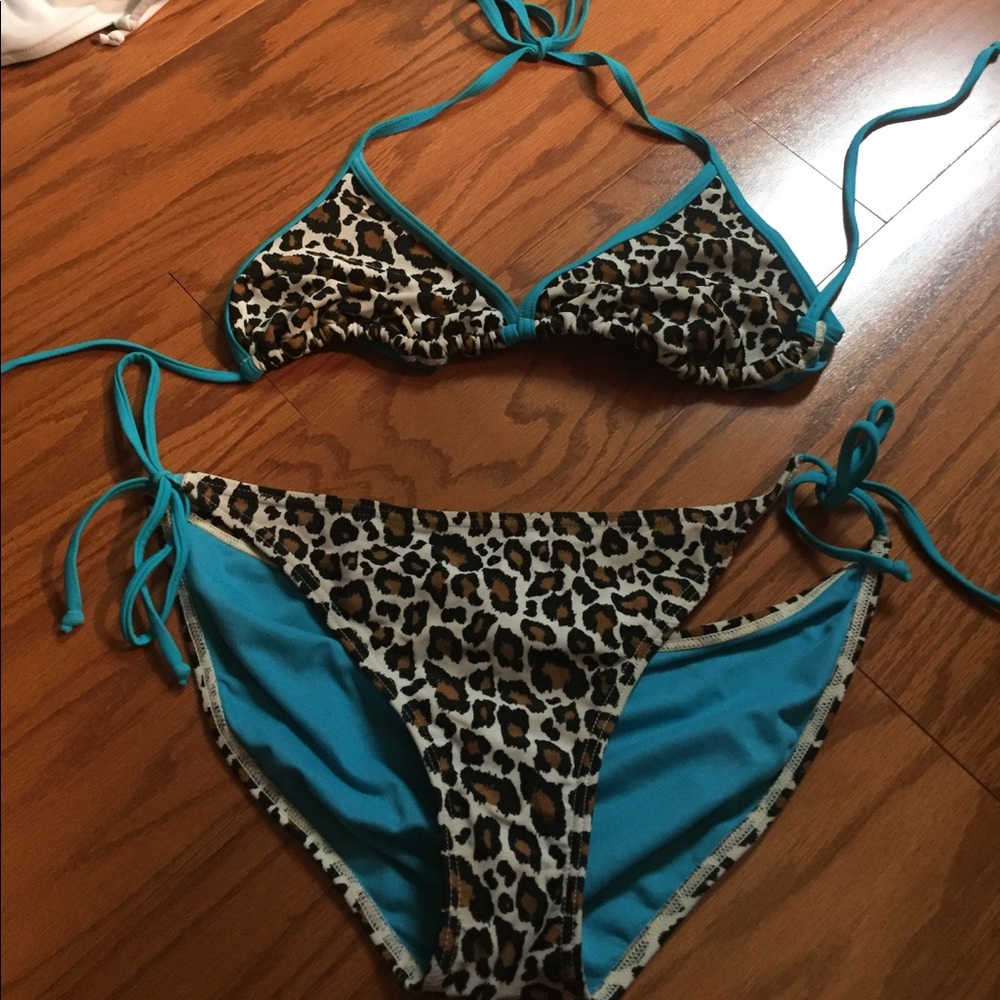 Final drop! No name size Large blue leopard bikini