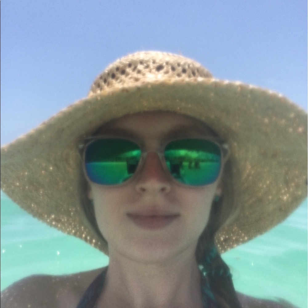 Meet your Posher, Savanna