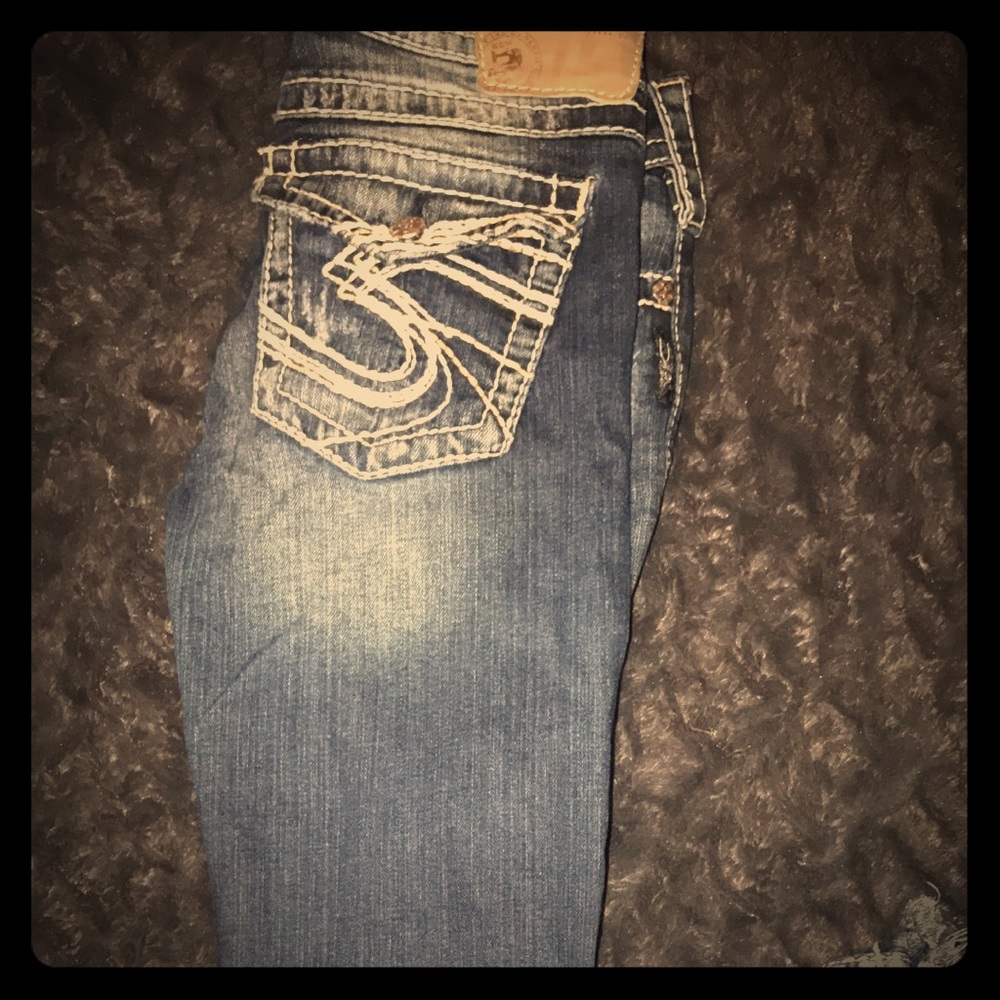 Silver distressed boot cut sz 27