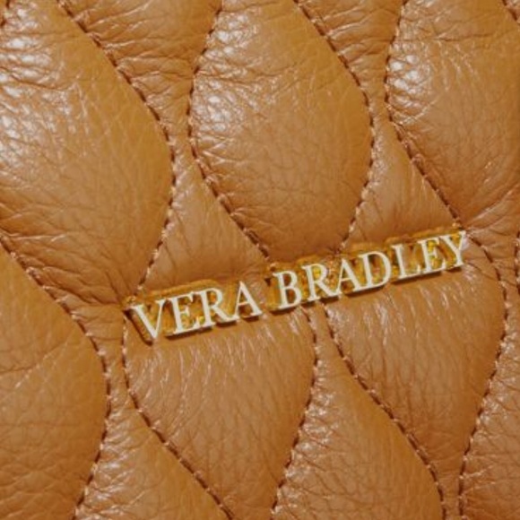 🚫SOLD🚫🎉HP🎉 Vera Bradley Quilted Tote - Picture 3 of 7