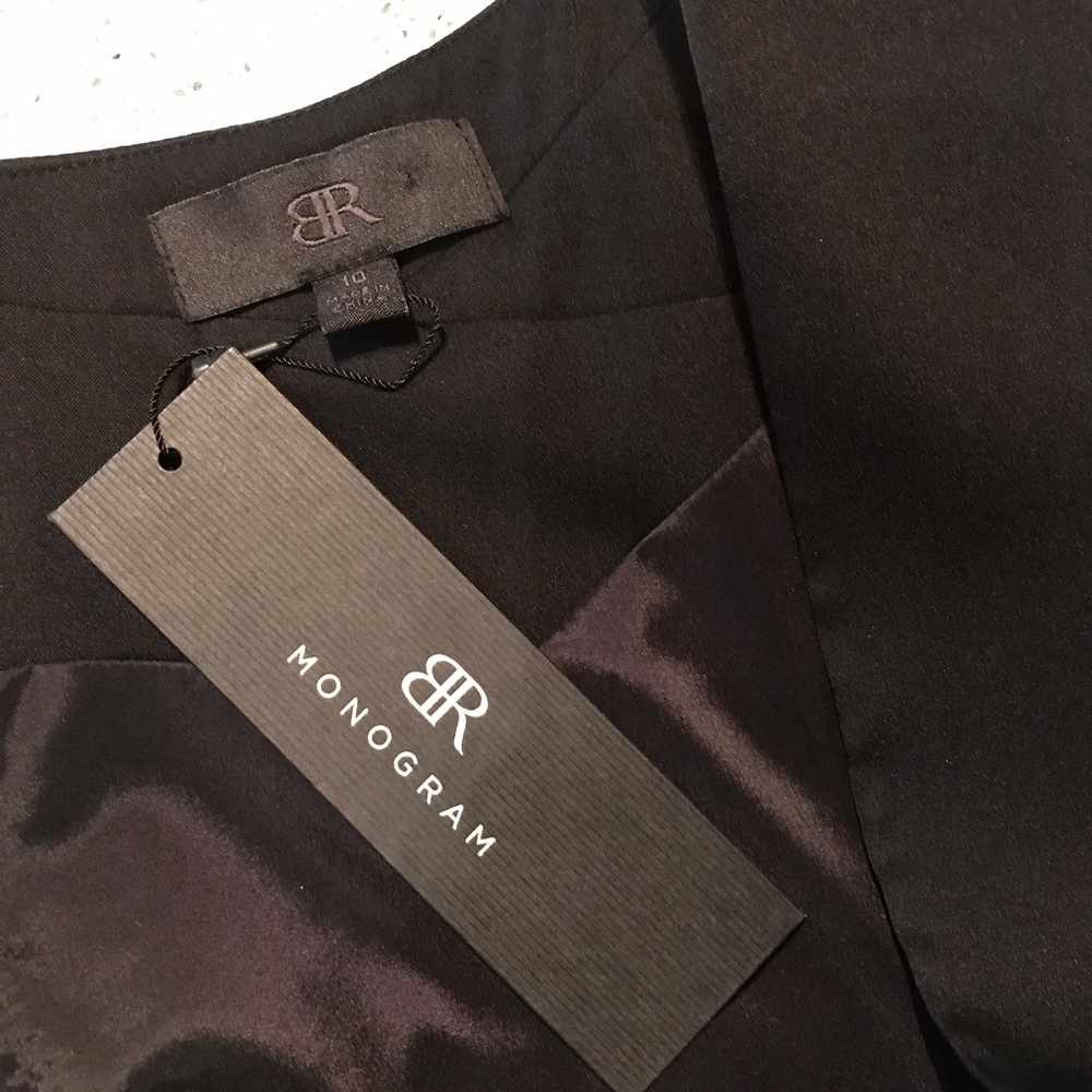 Monogram top - Picture 3 of 4