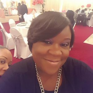 Meet your Posher, Nicolle