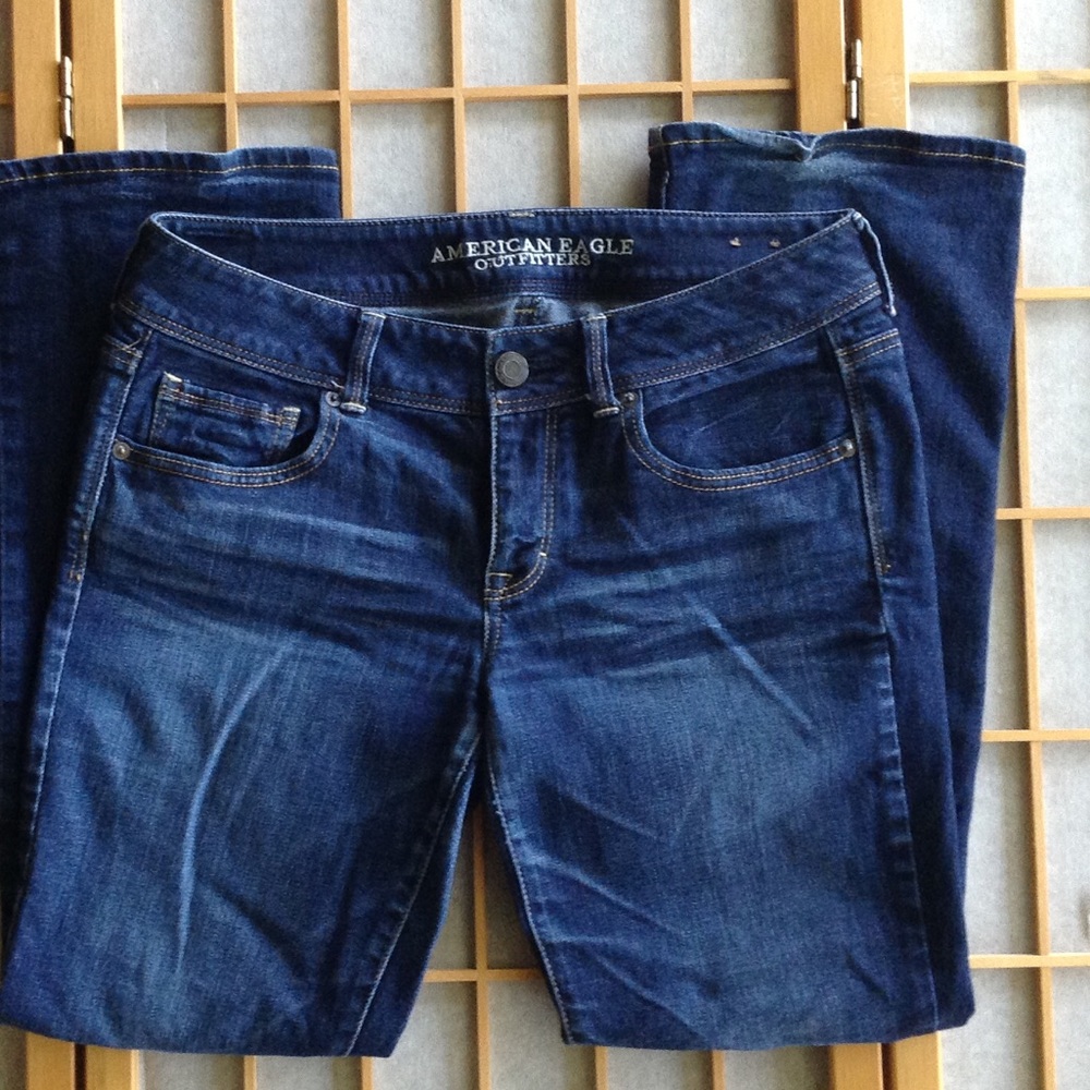 Boot cut jeans