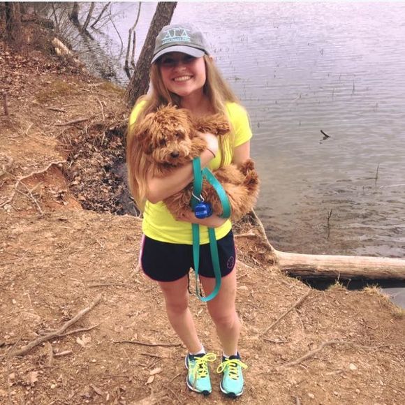 Meet your Posher, Cassie - Picture 1 of 1