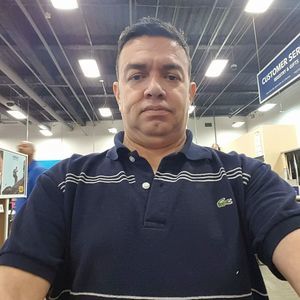 Meet your Posher, Ernesto