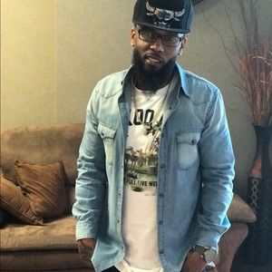 Meet your Posher, Deshune